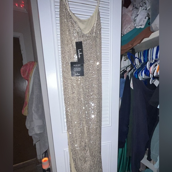 Lulu’s Gold Sequin Evening Dress Large - Picture 7 of 7